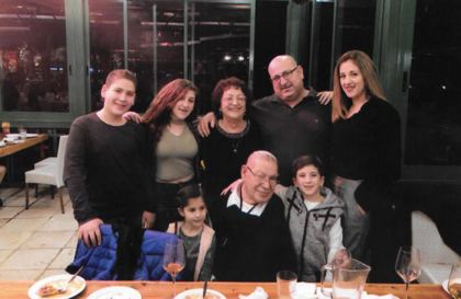 תמונה מתוך משפחת משה אוחנה